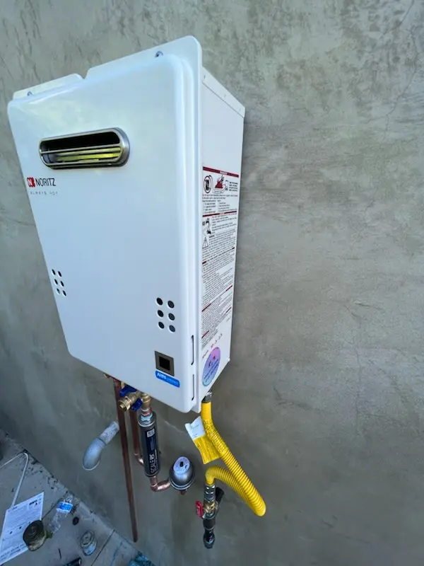 Tankless water heater installation for Mariposa homes